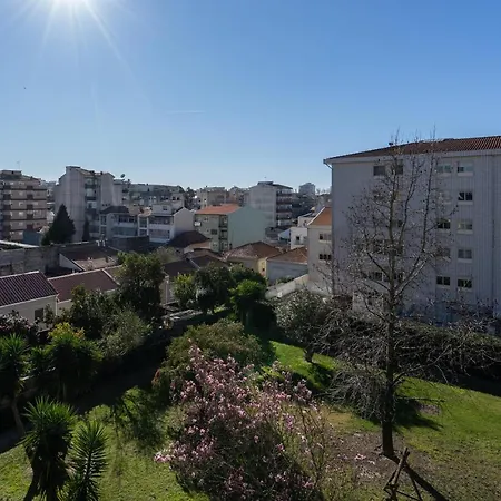 Host Wise - Gorgeous Bright Flat W Balcony Appartamento Oporto