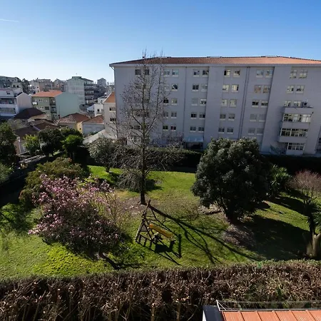 Apartment Host Wise - Gorgeous Bright Flat W Balcony