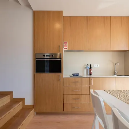 Apartment Host Wise - Gorgeous Bright Flat W Balcony *