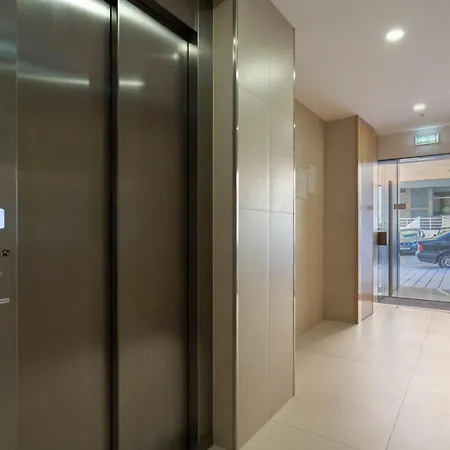 شقة Host Wise - Gorgeous Bright Flat W Balcony بورتو